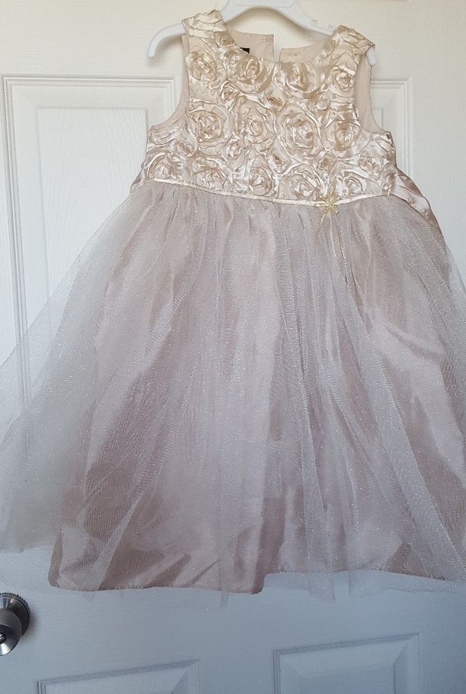 Little Girls - Gold Dress